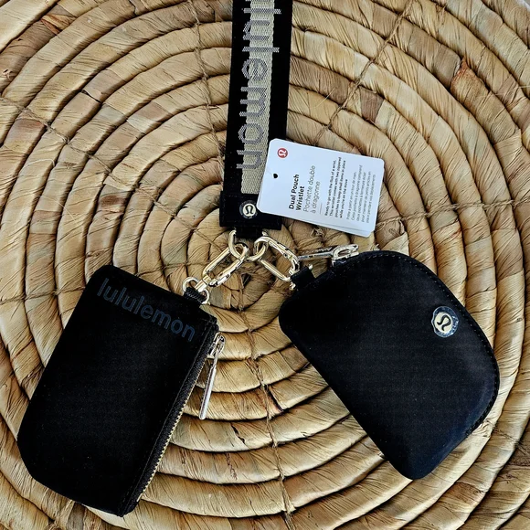lululemon dual wristlet pouch New!! - Picture 1 of 3